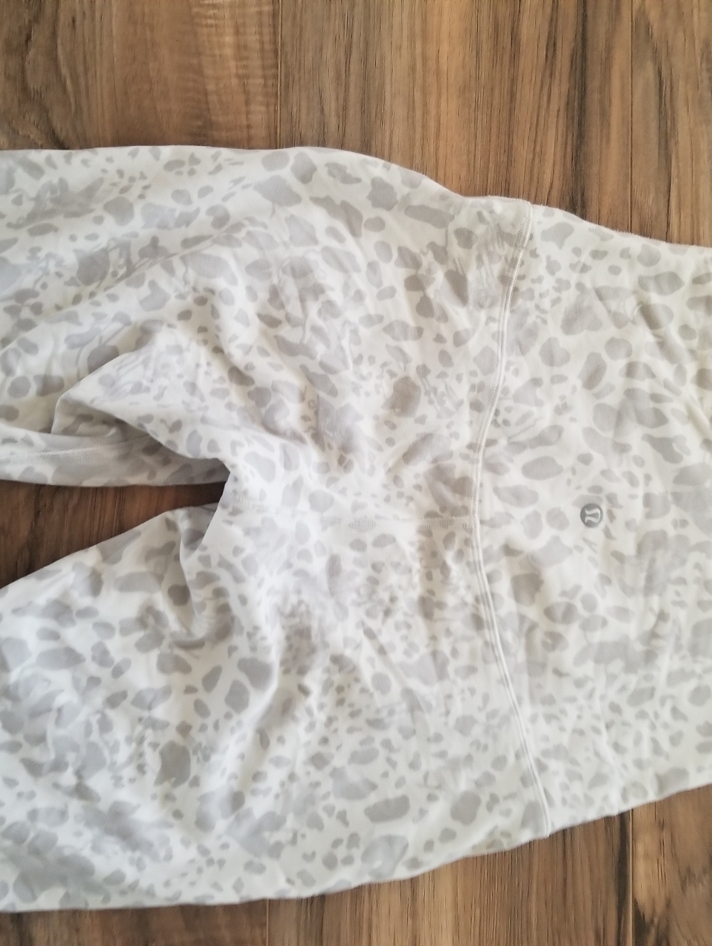 Lululemon women's Leggings Size 6